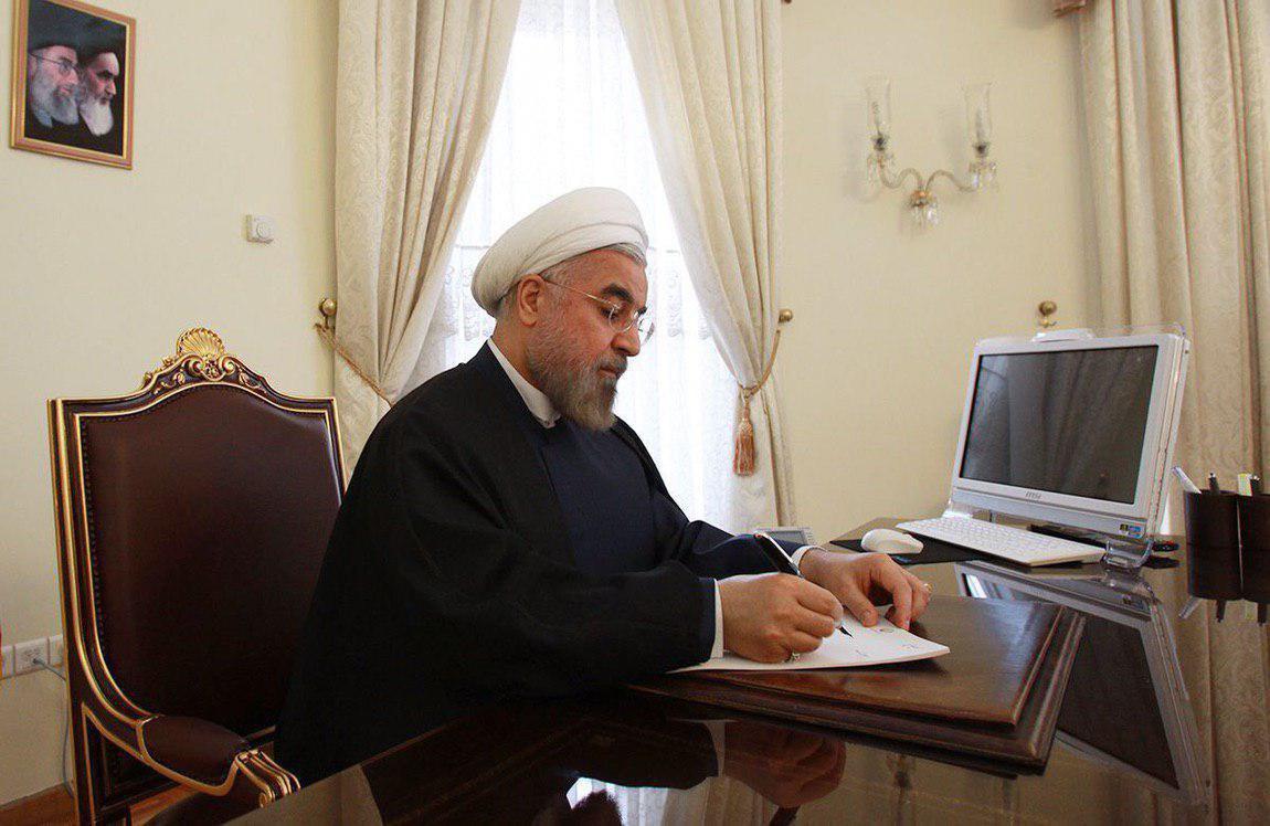 توییت حسن روحانی پس از دیدار با نخستوزیر ژاپن توییت حسن روحانی پس از دیدار با نخستوزیر ژاپن