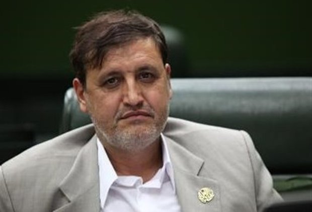 صندوقی برای رصد درآمدهای بنزینی دولت تشکیل میشود صندوقی برای رصد درآمدهای بنزینی دولت تشکیل میشود