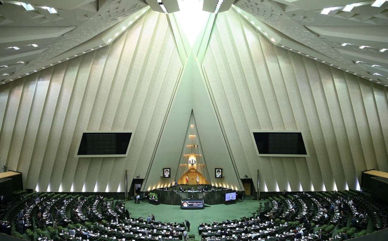 حاجیبابایی: تعطیلی مجلس در شرایط موجود توجیهی ندارد حاجیبابایی: تعطیلی مجلس در شرایط موجود توجیهی ندارد