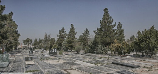 تکذیب گورجمعی جان باختگان کرونایی در پاکدشت تکذیب گورجمعی جان باختگان کرونایی در پاکدشت