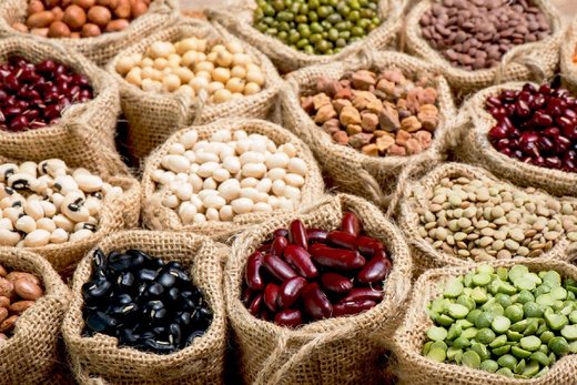 قیمت حبوبات طی یک سال چقدر رشد کرده است؟ قیمت حبوبات طی یک سال چقدر رشد کرده است؟