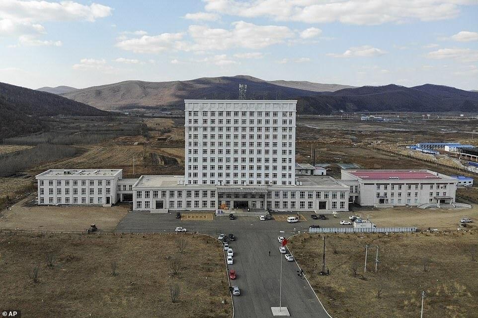 چین یک بیمارستان جدید برای بیماران کرونایی ساخت چین یک بیمارستان جدید برای بیماران کرونایی ساخت