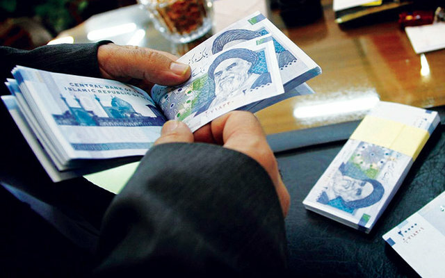چرا برخی از کارگران هنوز عیدی نگرفتهاند؟ چرا برخی از کارگران هنوز عیدی نگرفتهاند؟