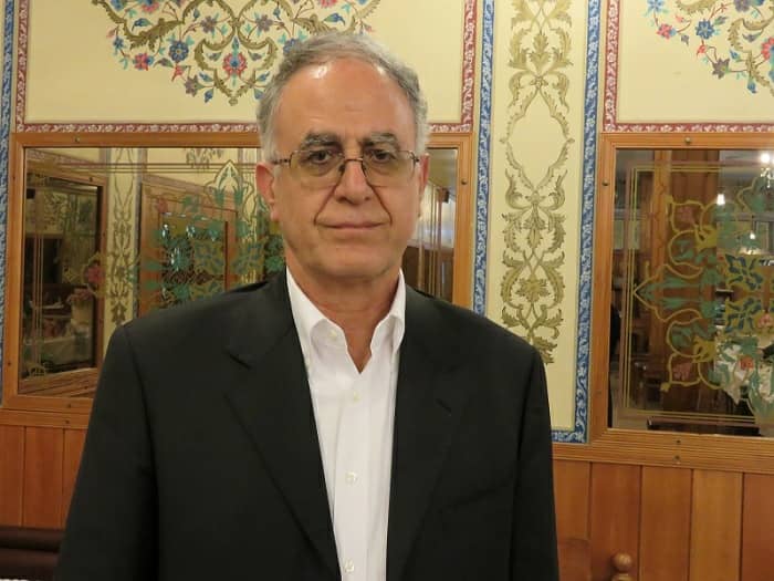 شناخت بازارهای جهانی برای توسعه صنعت سنگ اولویت اصلی سال 99/ عارضهیابی معادن سنگ تزیینی شناخت بازارهای جهانی برای توسعه صنعت سنگ اولویت اصلی سال 99/ عارضهیابی معادن سنگ تزیینی