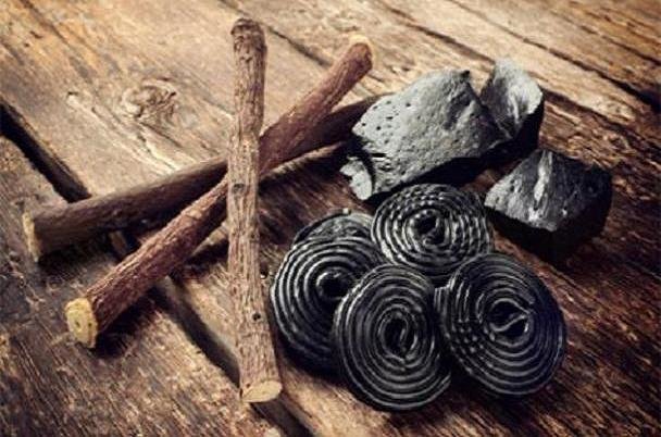 تاثیر ترکیب موجود در ریشه شیرین بیان در پیشگیری از کرونا تاثیر ترکیب موجود در ریشه شیرین بیان در پیشگیری از کرونا