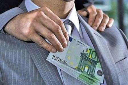 مشکلات در باشگاه رانتآفرینان مشکلات در باشگاه رانتآفرینان