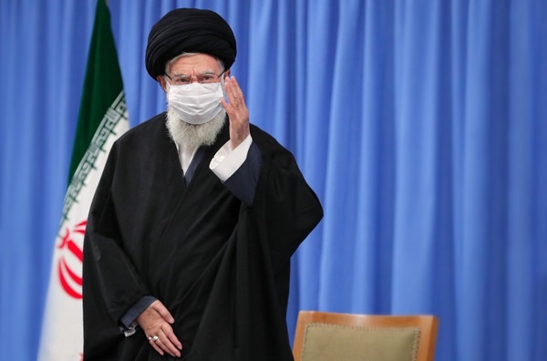 سخنرانی زنده رهبر انقلاب در صبح جمعه سخنرانی زنده رهبر انقلاب در صبح جمعه