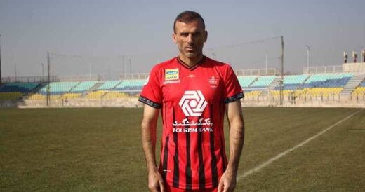 شش خط مشکی روی لباس پرسپولیس نشانه چیست؟ +عکس شش خط مشکی روی لباس پرسپولیس نشانه چیست؟ +عکس