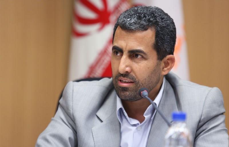 چرا اجازه نمیدهیم عرضه و تقاضا نرخ ارز را مشخص کند؟/ ایجاد رانت ۱۲هزار میلیاردی در فولاد چرا اجازه نمیدهیم عرضه و تقاضا نرخ ارز را مشخص کند؟/ ایجاد رانت ۱۲هزار میلیاردی در فولاد