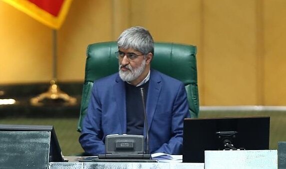 گلایههای علی مطهری از عدمتحمل منتقد در کشور گلایههای علی مطهری از عدمتحمل منتقد در کشور
