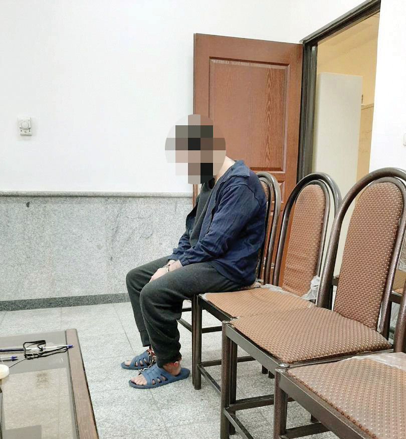 انکار سرسختانه قتل دوست صمیمی انکار سرسختانه قتل دوست صمیمی