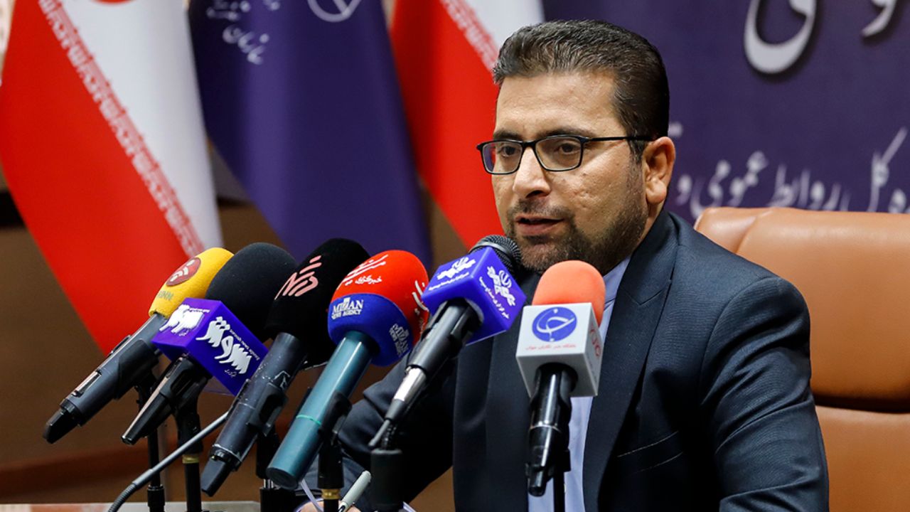 یکی از باندهای کلاهبرداری فروش سیمکارت متلاشی شد یکی از باندهای کلاهبرداری فروش سیمکارت متلاشی شد
