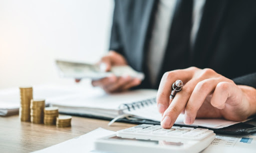 حقوق نجومی ۶۰میلیونی قانونی است؟ حقوق نجومی ۶۰میلیونی قانونی است؟