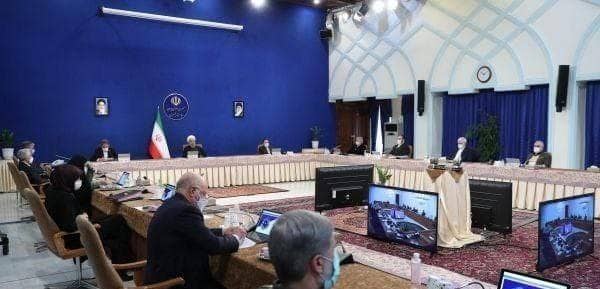 واگذاری سهام دولت به ۳بانک بورسی/ کاهش دوره ممنوعیت ترانزیت بنزین واگذاری سهام دولت به ۳بانک بورسی/ کاهش دوره ممنوعیت ترانزیت بنزین