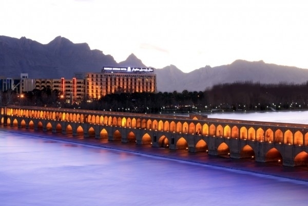 ویژه سهامداران گکوثر (۹دی)/ رشد ۳۰درصدی در سه روز ویژه سهامداران گکوثر (۹دی)/ رشد ۳۰درصدی در سه روز
