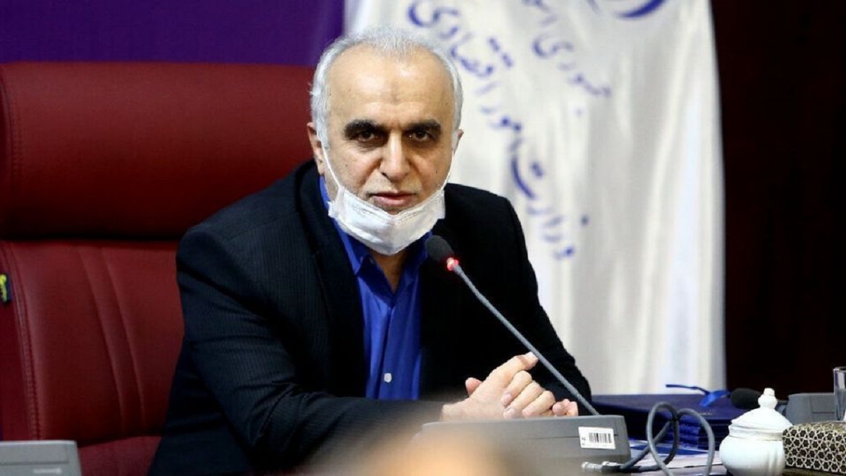 استیضاح وزیر اقتصاد با ۱۰۰امضا تقدیم هیات رئیسه مجلس شد استیضاح وزیر اقتصاد با ۱۰۰امضا تقدیم هیات رئیسه مجلس شد