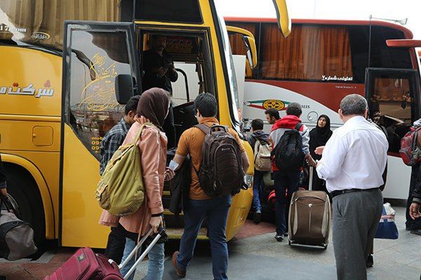 ظرفیت اتوبوسهای شمال پر شد! ظرفیت اتوبوسهای شمال پر شد!