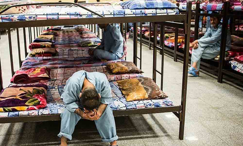 در کمپهای غیرمجاز ترک اعتیاد چه میگذرد؟ در کمپهای غیرمجاز ترک اعتیاد چه میگذرد؟