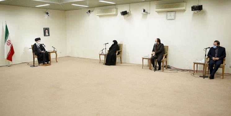 تجلیل رهبر معظم انقلاب از برجستگیهای علمی و اخلاص شهید فخریزاده تجلیل رهبر معظم انقلاب از برجستگیهای علمی و اخلاص شهید فخریزاده