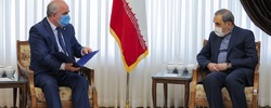 تقدیم پیام پوتین به رهبر انقلاب در دیدار ولایتی با سفیر روسیه در ایران تقدیم پیام پوتین به رهبر انقلاب در دیدار ولایتی با سفیر روسیه در ایران