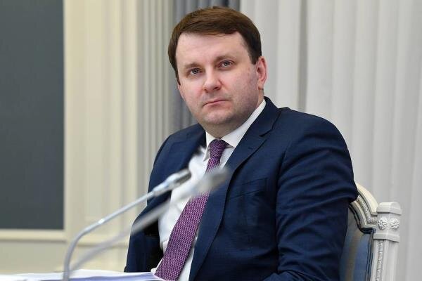 مشاور پوتین کرونا گرفت مشاور پوتین کرونا گرفت