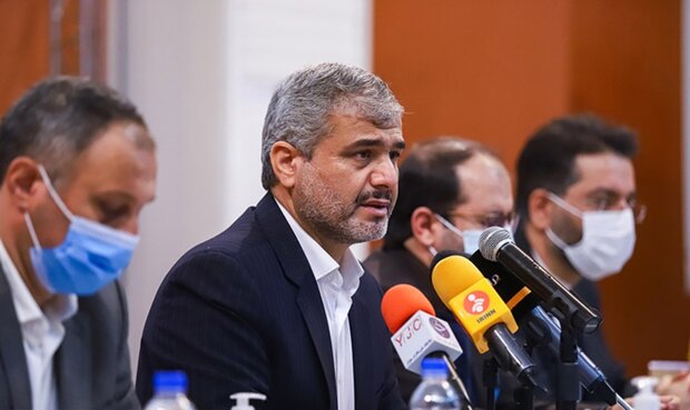 ۱۳دلال و محتکر نهادههای دامی بازداشت شدند ۱۳دلال و محتکر نهادههای دامی بازداشت شدند