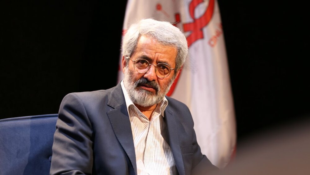 احمدی نژاد به دنبال تخریب کدام کاندیدای اصولگراست؟ احمدی نژاد به دنبال تخریب کدام کاندیدای اصولگراست؟