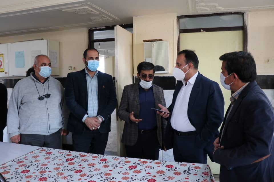 بازدید معاون توسعه مدیریت و منابع وزارت رفاه از ستاد امدادرسانی بسیج شستا به زلزله زدگان بازدید معاون توسعه مدیریت و منابع وزارت رفاه از ستاد امدادرسانی بسیج شستا به زلزله زدگان