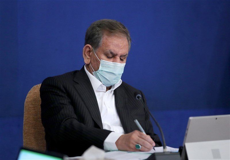 جهانگیری: ارز ۴۲۰۰تومانی موفق بود/ با قاچاق کالای اساسی برخورد شود جهانگیری: ارز ۴۲۰۰تومانی موفق بود/ با قاچاق کالای اساسی برخورد شود