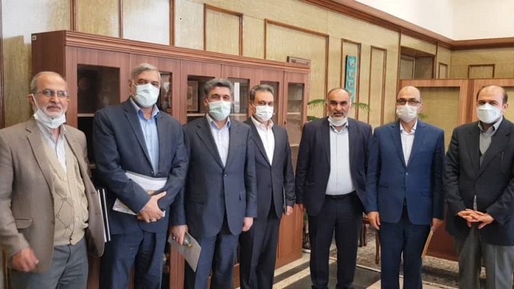 مشارکت بانک ملت در تامین پوشاک نوروزی ۵۰۰دانش آموز مشارکت بانک ملت در تامین پوشاک نوروزی ۵۰۰دانش آموز