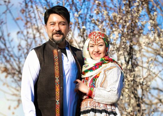 امیرحسین صدیق و همسرش از برنامه تلویزیون کنار گذاشته شدند امیرحسین صدیق و همسرش از برنامه تلویزیون کنار گذاشته شدند