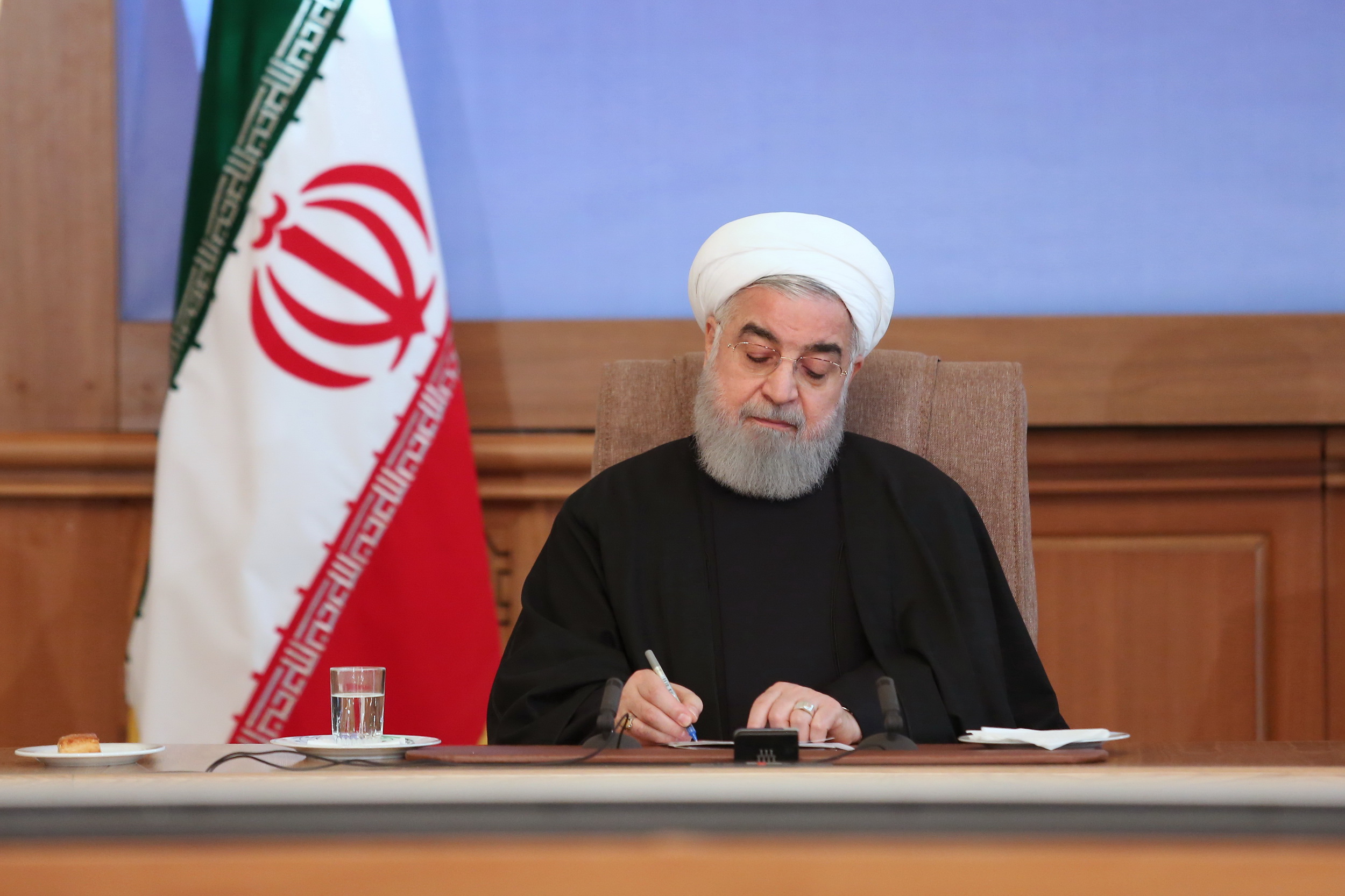 پاسخ روحانی به امیر قطر پاسخ روحانی به امیر قطر
