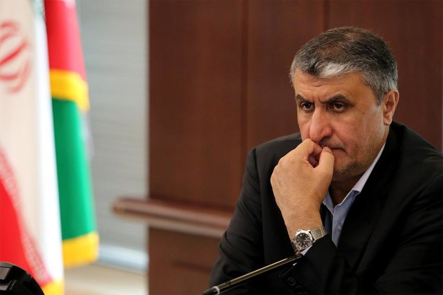 کنایه وزیر راه به مقصران تأخیر در واردات کامیون کنایه وزیر راه به مقصران تأخیر در واردات کامیون