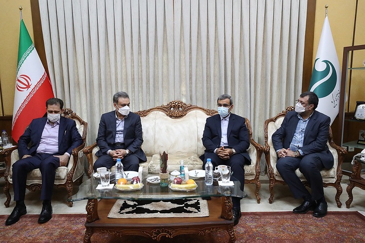 آمادگی کامل بانک ملت برای حمایت همه جانبه از صنعت پتروشیمی آمادگی کامل بانک ملت برای حمایت همه جانبه از صنعت پتروشیمی