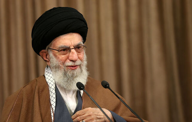 زمان پخش زنده سخنرانی نوروزی رهبر انقلاب زمان پخش زنده سخنرانی نوروزی رهبر انقلاب