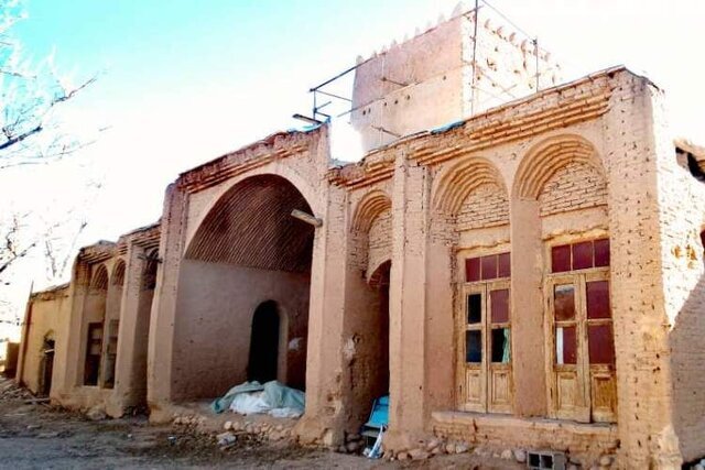 وقف باغ و خانه ۱۰هزارمتری وقف باغ و خانه ۱۰هزارمتری