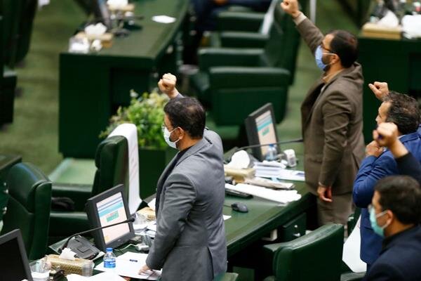توافق ایران و آژانس؛ توپخانه مجلس علیه پاستور فعال شد توافق ایران و آژانس؛ توپخانه مجلس علیه پاستور فعال شد