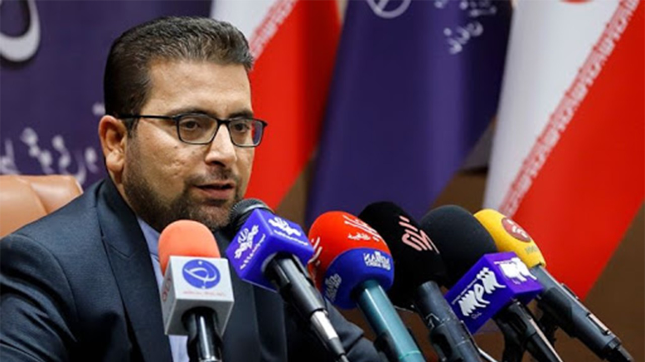 توییت مدیرکل ارتباطات همراه اول در خصوص مصوبه امروز مجلس خطاب به مشترکان و سهامدارن این اپراتور توییت مدیرکل ارتباطات همراه اول در خصوص مصوبه امروز مجلس خطاب به مشترکان و سهامدارن این اپراتور