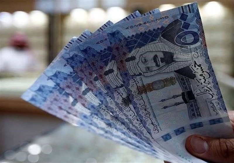 سقوط بی سابقه ذخایر ارزی عربستان درپی کاهش قیمت نفت سقوط بی سابقه ذخایر ارزی عربستان درپی کاهش قیمت نفت