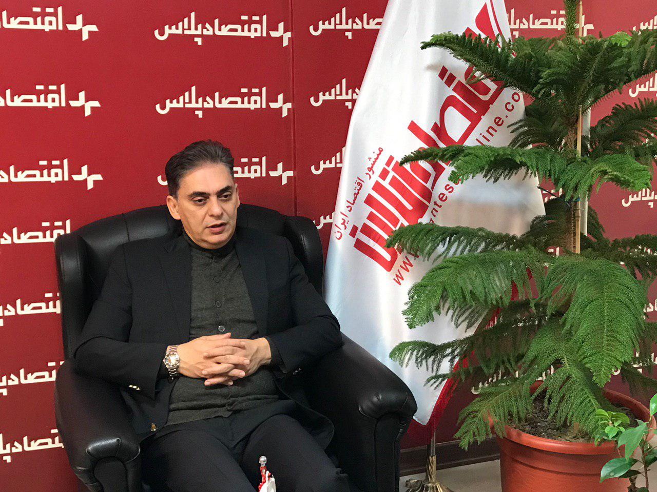 افزایش نرخ ارز در سال۹۹ دور از انتظار نیست/ رشد صادرات سال۹۸ با توجه به شرایط مناسب بود افزایش نرخ ارز در سال۹۹ دور از انتظار نیست/ رشد صادرات سال۹۸ با توجه به شرایط مناسب بود