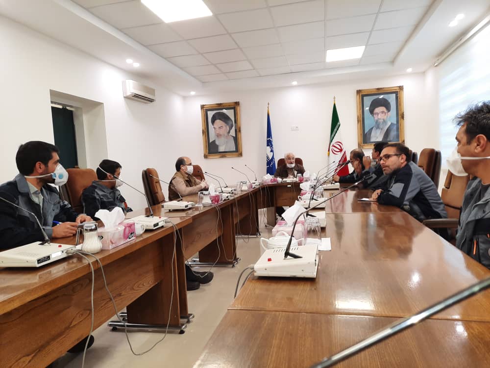 حل مشکلات سنگربانان عرصه تولید را افتخار میدانیم حل مشکلات سنگربانان عرصه تولید را افتخار میدانیم