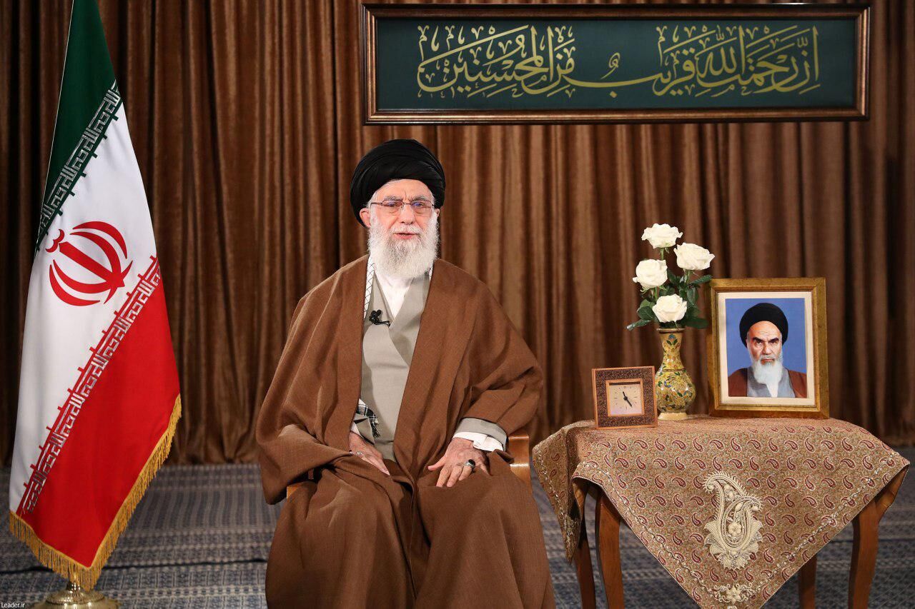 لغو دیدار شاعران با رهبر انقلاب لغو دیدار شاعران با رهبر انقلاب