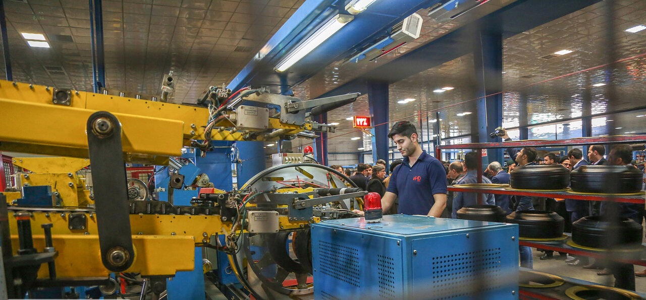 نوع نگاه به صاحبان کسب و کار باید تغییر کند نوع نگاه به صاحبان کسب و کار باید تغییر کند