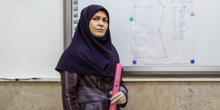 معلمانی که لباس عروس میدوزند +عکس معلمانی که لباس عروس میدوزند +عکس