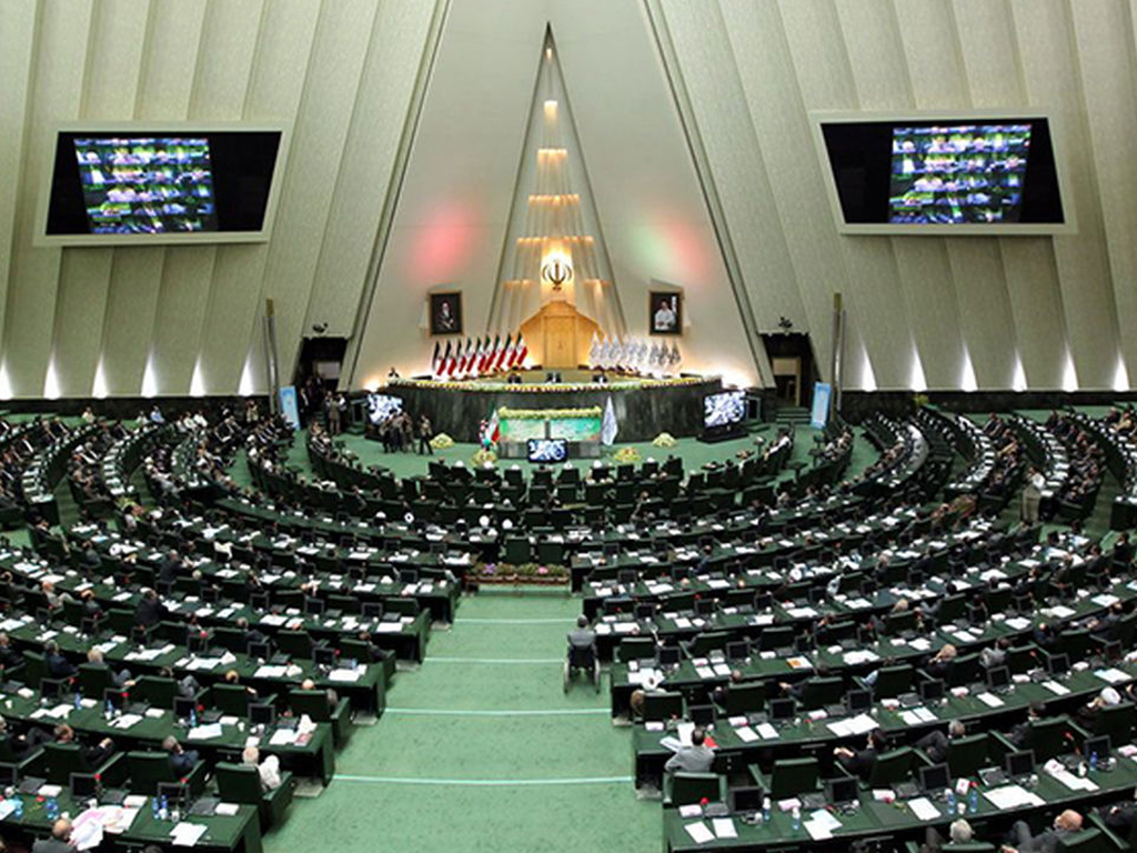 گزارش سقوط هواپیمای تهران - یاسوج در دستور کار مجلس گزارش سقوط هواپیمای تهران - یاسوج در دستور کار مجلس
