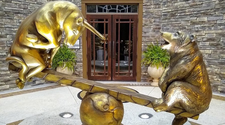 نظر کارشناسان درباره آینده طلا/ بازارهای جهان دستکاری میشود؟ نظر کارشناسان درباره آینده طلا/ بازارهای جهان دستکاری میشود؟