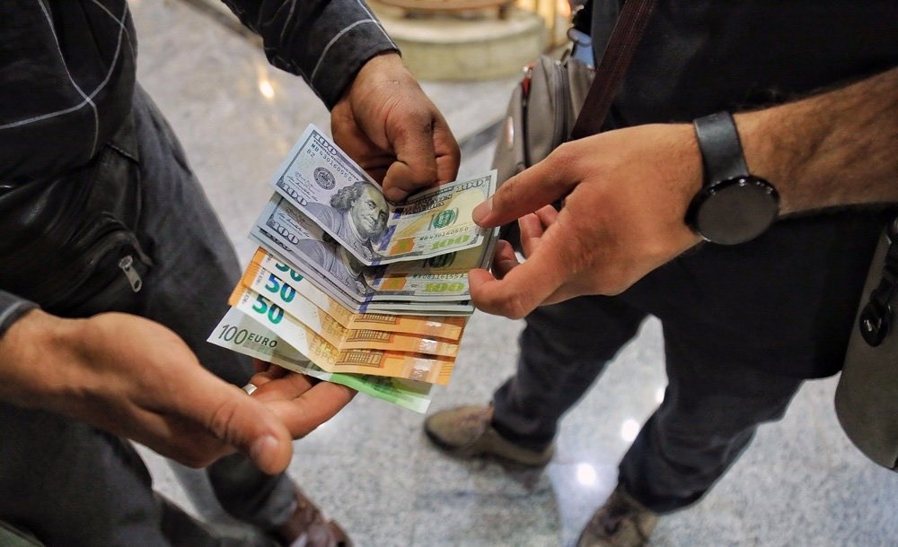 بازار ارز بالاخره آرام میگیرد؟ بازار ارز بالاخره آرام میگیرد؟