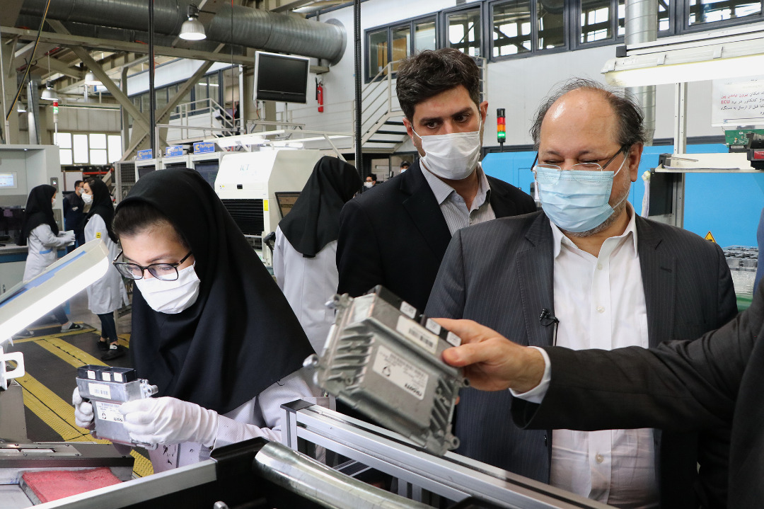 توجه ویژه مدیریت کروز در تامین نیازهای جامعه کارگری قابل تقدیر است توجه ویژه مدیریت کروز در تامین نیازهای جامعه کارگری قابل تقدیر است