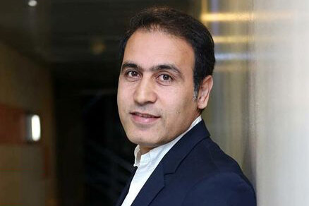 مهدی مهدویکیا عزادار شد مهدی مهدویکیا عزادار شد