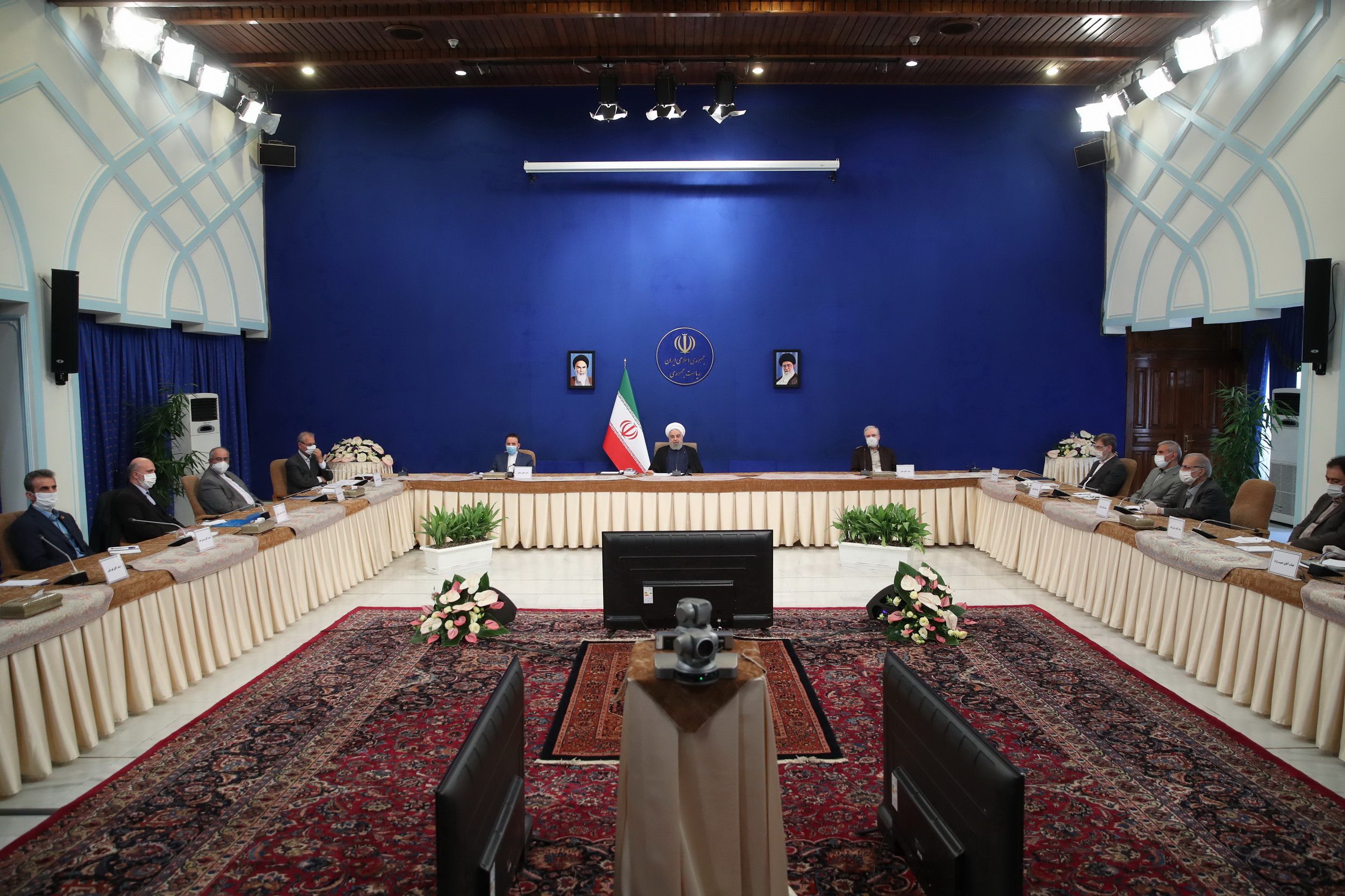 جامعه ما در مبارزه با کرونا به تخصص و متخصصان خود اعتماد کرد/ بخش اقتصادی و علمی ما در مبارزه با کرونا، موفق عمل کردند